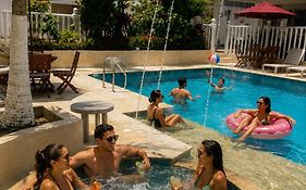 Hotel Maceo Melgar